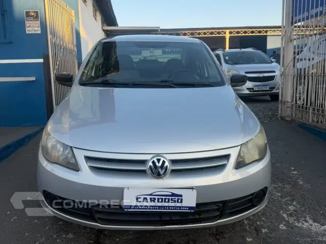 VOYAGE - 1.0 MI 8V 4P MANUAL