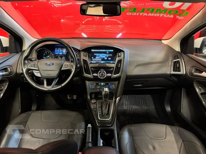 Focus 2.0 Titanium 16V Flex 4P Powershift