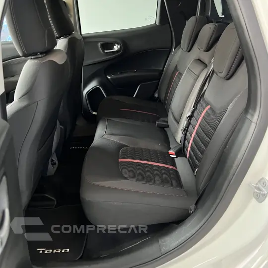 Toro Freedom Road 1.8 16V Flex Aut.