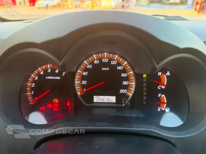 Hilux CD SRV 4x4 2.7 Flex 16V Aut.