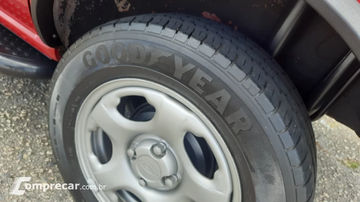 ECOSPORT 1.6 XLS 8V