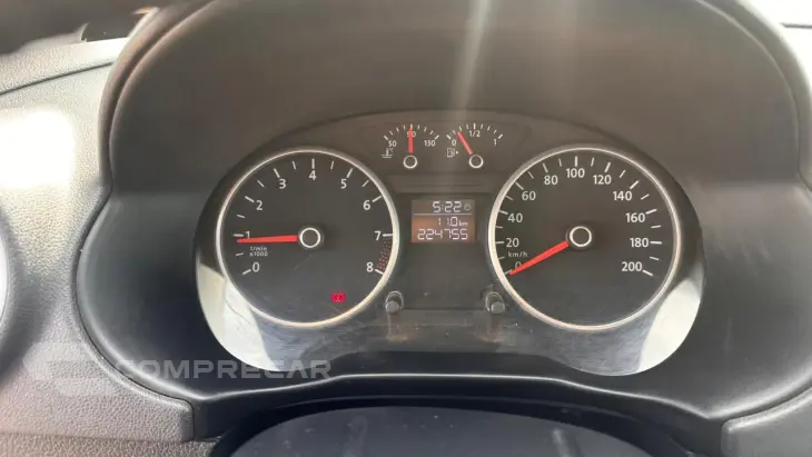 VOYAGE 1.0 12V MPI Totalflex