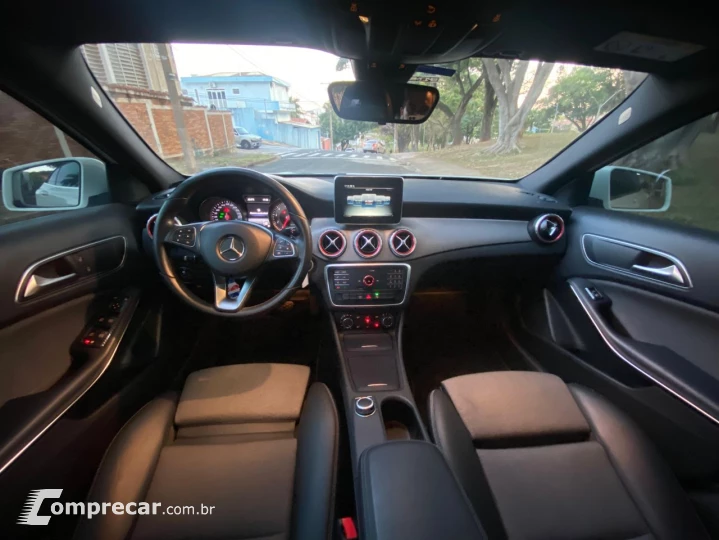 GLA 200 Style 1.6 TB 16V/Flex Aut.