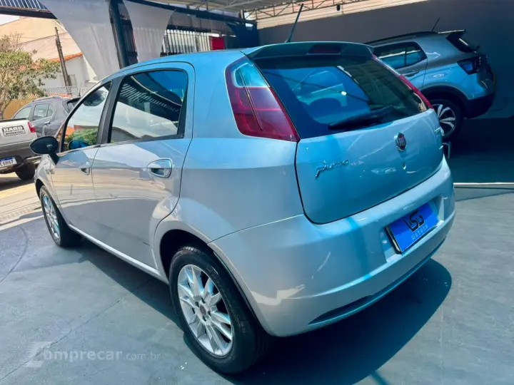 Punto 1.6 16V 4P ESSENCE FLEX