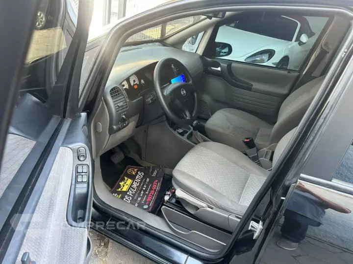 ZAFIRA 2.0 MPFI EXPRESSION 8V FLEX 4P AUTOMÁTICO