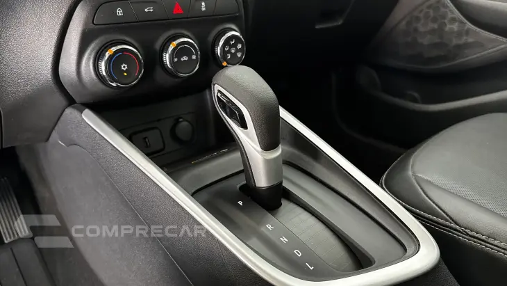 ONIX 1.0 TURBO FLEX PLUS PREMIER AUTOMÁTICO