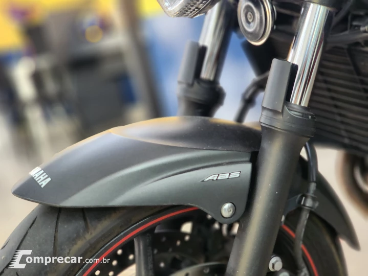 XJ6 N ABS