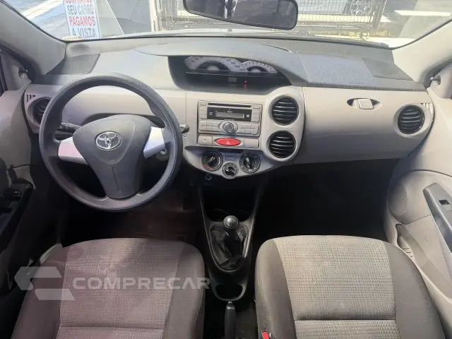 ETIOS HATCH - 1.3 XS 16V 4P MANUAL