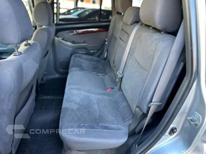 LAND CRUISER PR