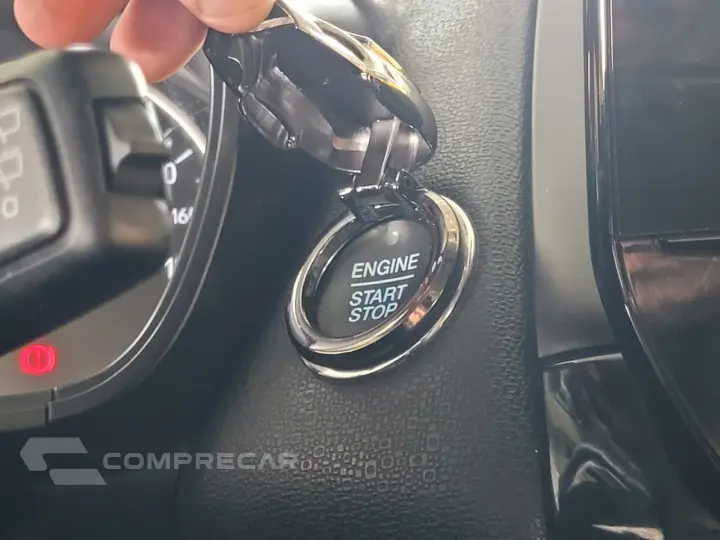 EcoSport TITANIUM 2.0 16V Flex 5p Aut.