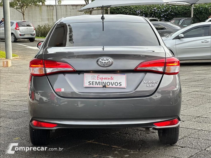 YARIS 1.5 16V FLEX SEDAN XLS CONNECT MULTIDRIVE
