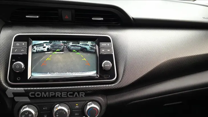 KICKS PLAY 1.6 16V FLEXSTART SENSE XTRONIC