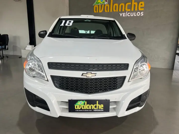 MONTANA 1.4 MPFI LS CS 8V FLEX 2P MANUAL