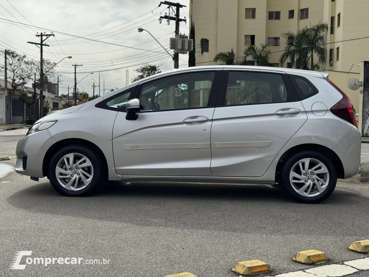 FIT 1.5 LX 16V