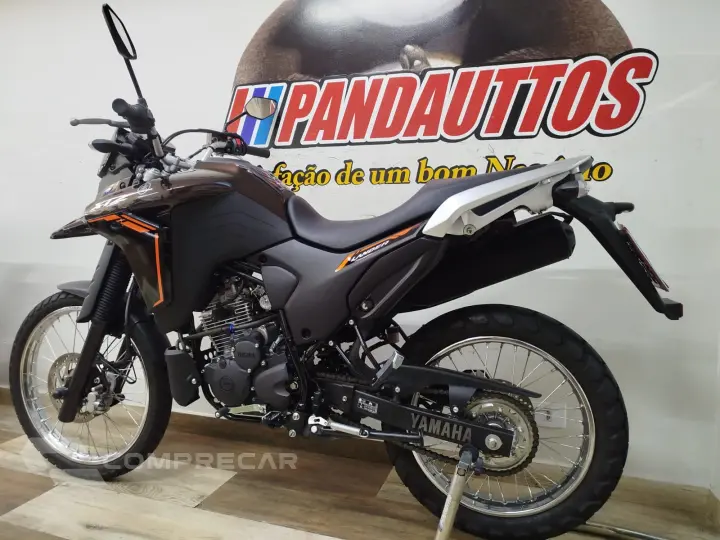 XTZ 250 LANDER CONNECT