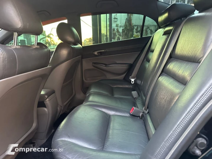Civic Sedan LXS 1.8/1.8 Flex 16V Aut. 4p