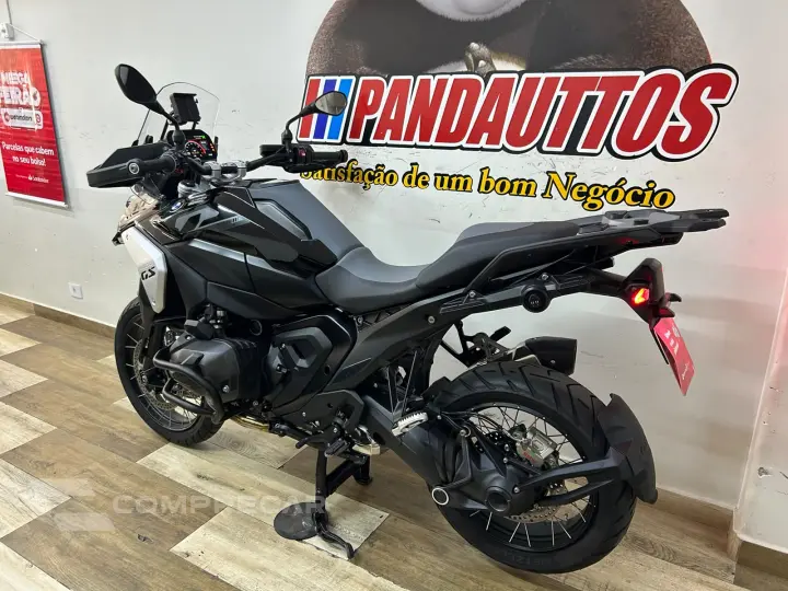 R 1300 GS TRIPLE BLACK