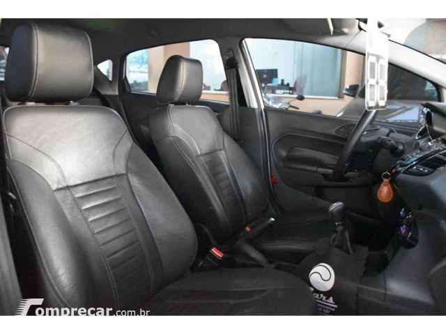 FIESTA HATCH - 1.6 TITANIUM HATCH 16V 4P MANUAL