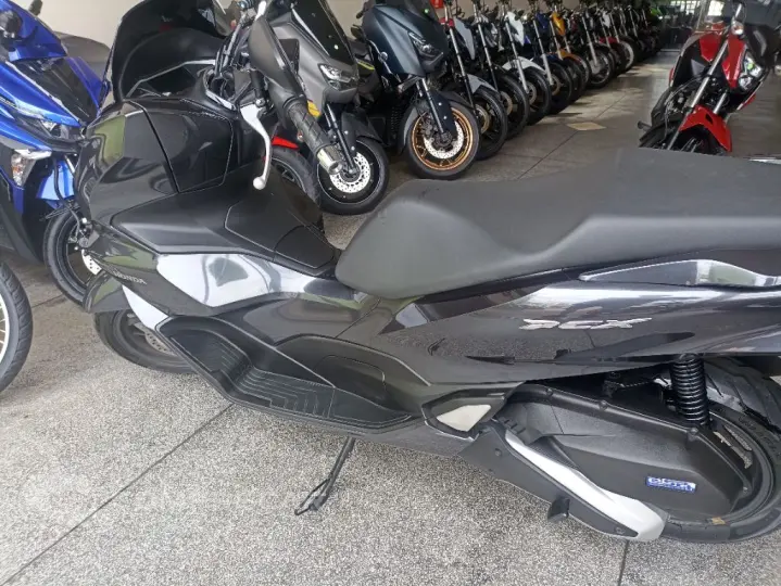 PCX 160
