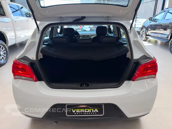 Onix LT 1.0