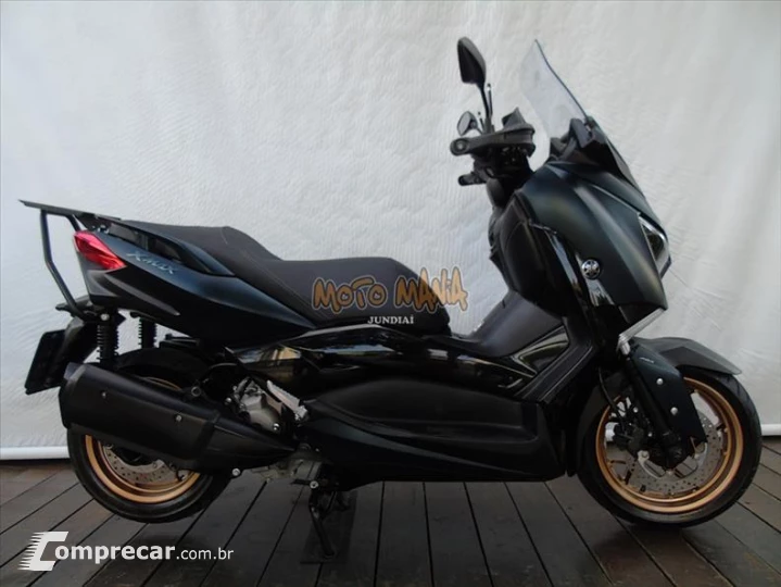 XMAX ABS