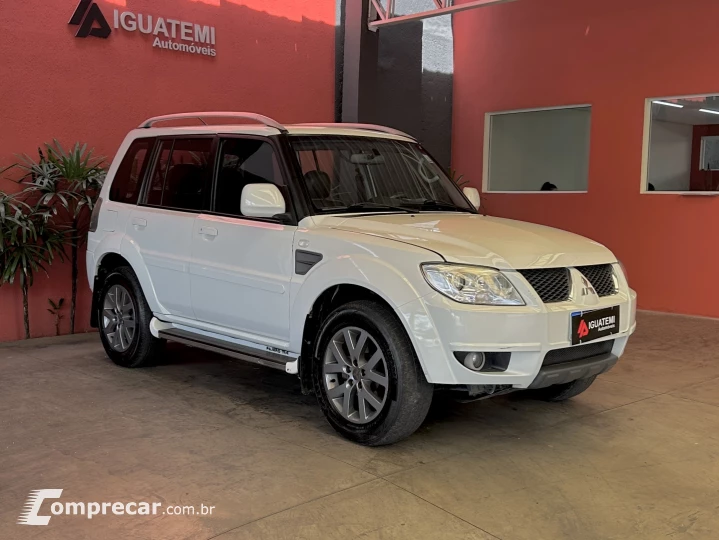 PAJERO TR4 2.0 4X2 16V 140CV FLEX 4P MANUAL