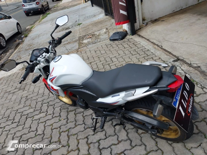 CB300R