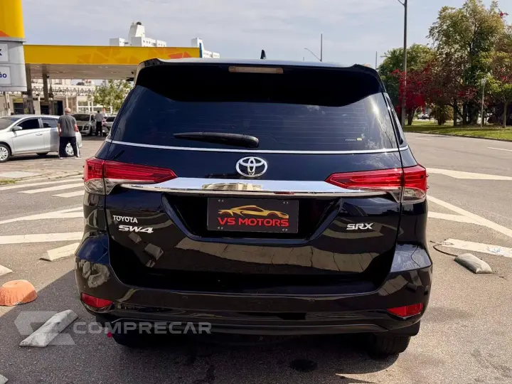 Hilux 2.8 Srx 4X4 Cd 16V Diesel 4P Automático