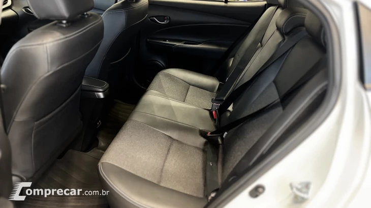 YARIS 1.5 16V Sedan XS