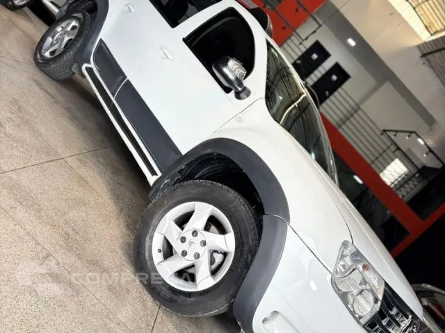 DUSTER - 1.6 DYNAMIQUE 4X2 16V 4P MANUAL
