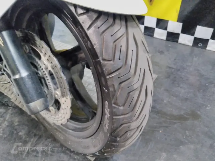 JTZ/DOWNTOWN PEOPLE GT 300I