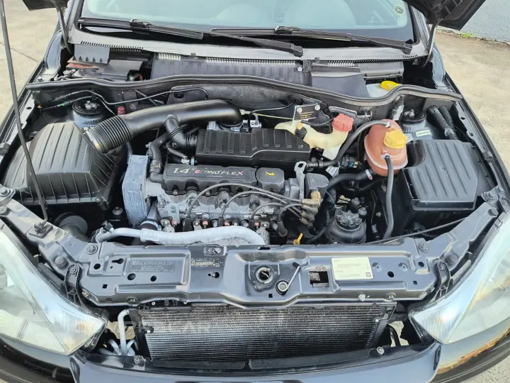 CORSA 1.4 MPFI Premium 8V