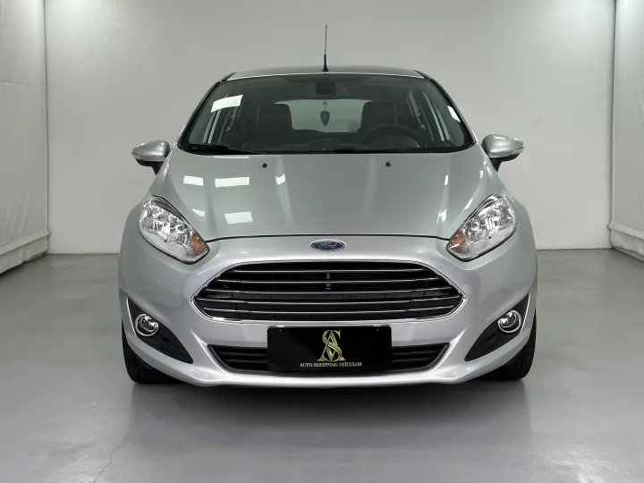 FIESTA 1.6 Titanium Hatch 16V