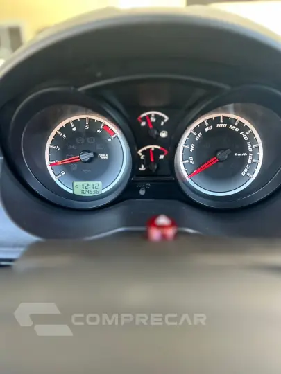 FIESTA 1.0 MPI Hatch 8V