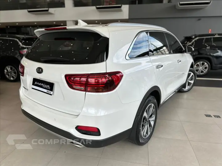 SORENTO 2.4 16V GASOLINA EX 7L AUTOMÁTICO
