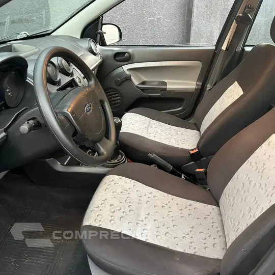 FIESTA 1.0 MPI Class 8V