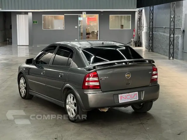 ASTRA HATCH - 2.0 MPFI ADVANTAGE 8V 4P MANUAL