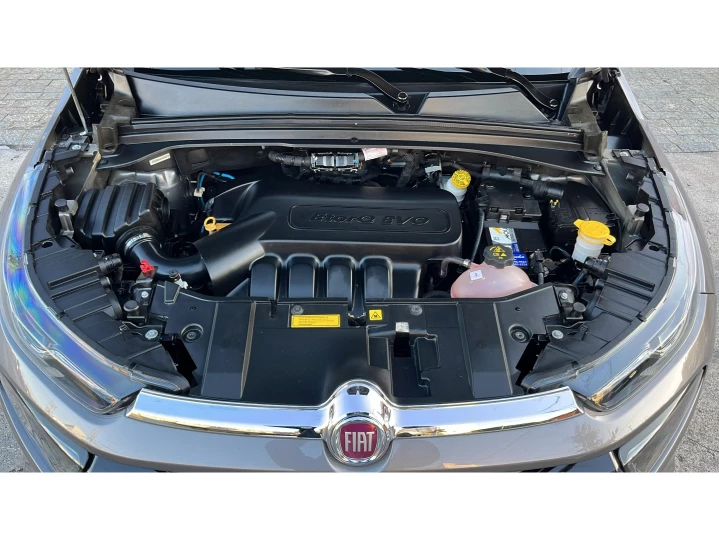 TORO 1.8 16V EVO FLEX FREEDOM AT6