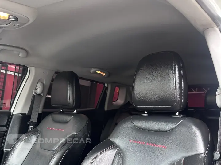 COMPASS 2.0 TD350 TURBO DIESEL TRAILHAWK AT9