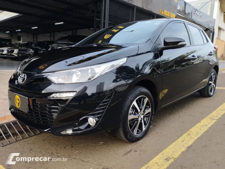 Yaris Hatch 1.5 16V 4P FLEX XLS CONNECT MULTIDRIVE AUTOMÁTIC