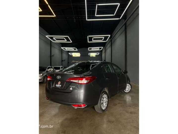 YARIS 1.5 16V FLEX SEDAN XL MULTIDRIVE