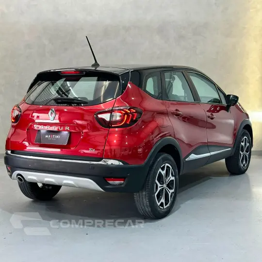 CAPTUR Iconic 1.3 TB 16V Flex 5p Aut.