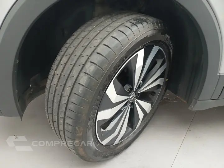 T-CROSS 1.0 200 TSI TOTAL FLEX AUTOMÁTICO