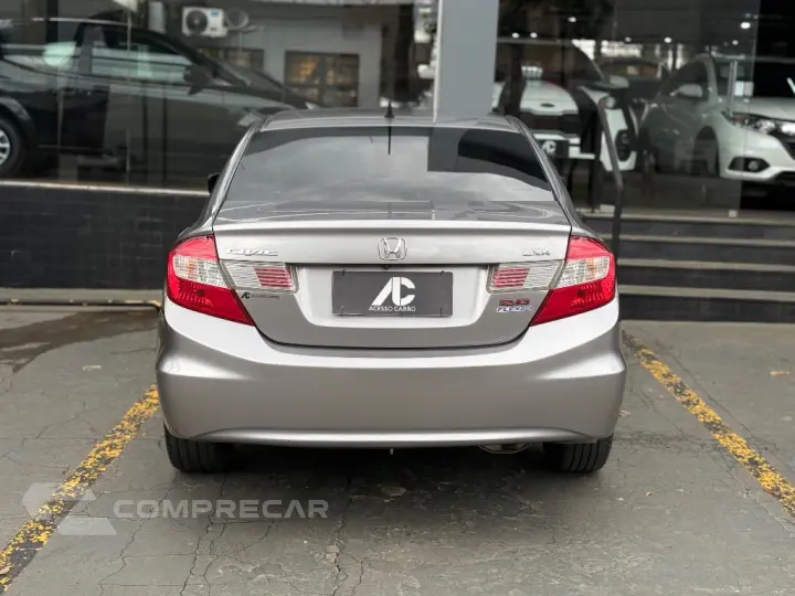 Civic Sedan LXR 2.0 Flexone 16V Aut. 4p