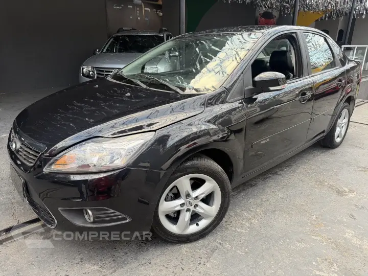 FOCUS 2.0 GHIA SEDAN 16V GASOLINA 4P AUTOMÁTICO