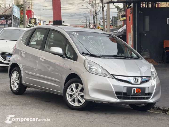 Fit LX 1.4/ 1.4 Flex 8V/16V 5p Mec.