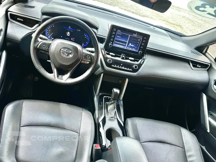 COROLLA CROSS 2.0 VVT-IE FLEX XRE DIRECT SHIFT