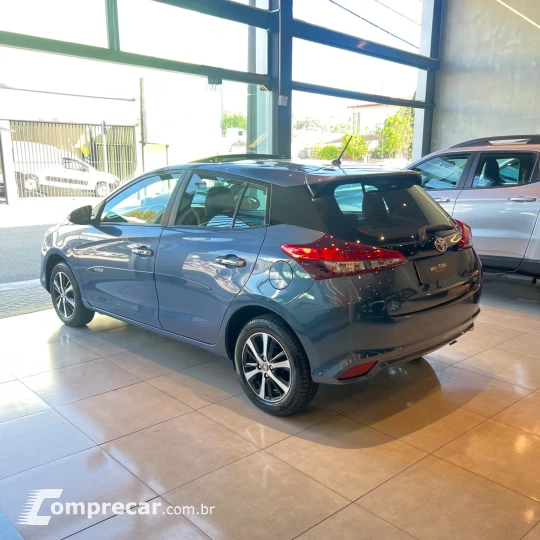 YARIS XLS Connect 1.5 Flex 16V 5p Aut.