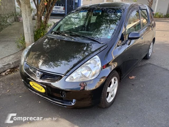 FIT - 1.4 LXL 8V 4P MANUAL
