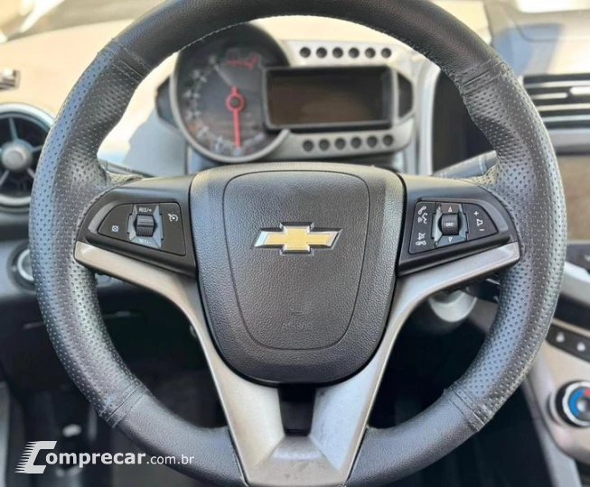 CHEV SONIC LTZ HB AT